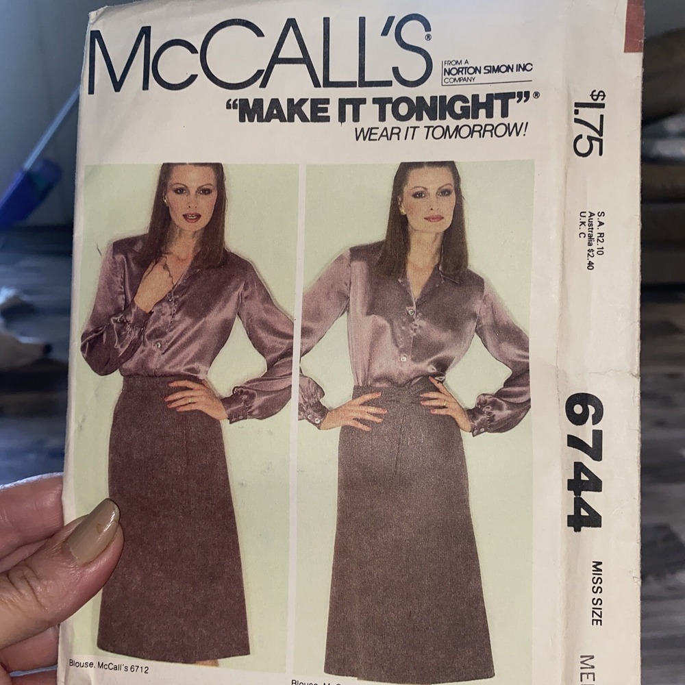Vintage 1970s McCalls 6744 Sewing Pattern Women Size Medium Wrap Skirt COMPLETE
